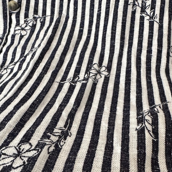 REITMANS | Navy and White Striped Linen Blend Button Up Short Sleeve Blouse - Picture 8 of 15